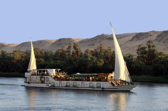 A cruise on the Nile