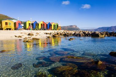 La plage de Saint James proche de Cape Town