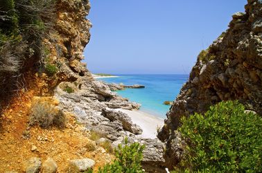 La plage de Drymades 