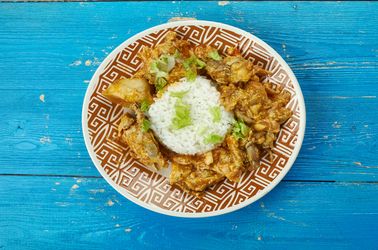 Un colombo de poulet, plat traditionnel 