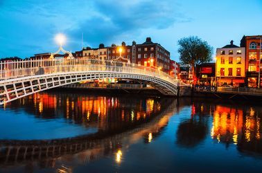 Le Ha'Penny Bridge, l'un des ponts les plus célèbres de Dublin