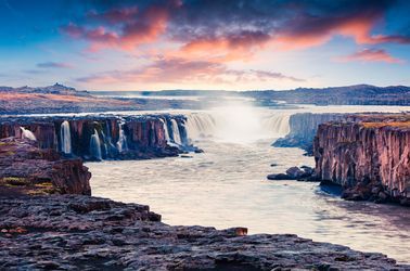 Les chutes de Selfoss et Dettifoss