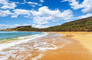 La plage de Golden Bay 