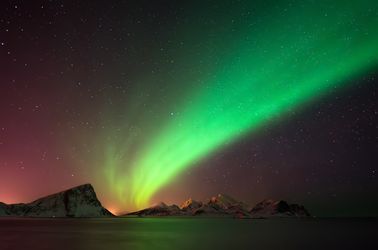 Aurores boréales sur les îles Lofoten 
