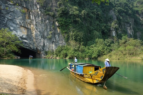 From Truong Song to the Eastern sea